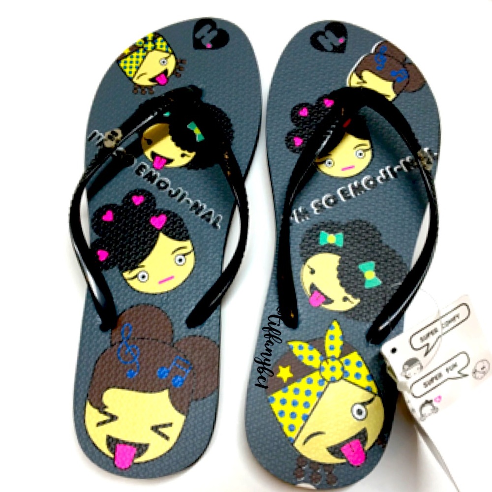 Harajuku Lovers Emoji Flip Flop by Gwen Stefani - Picture 2 of 10